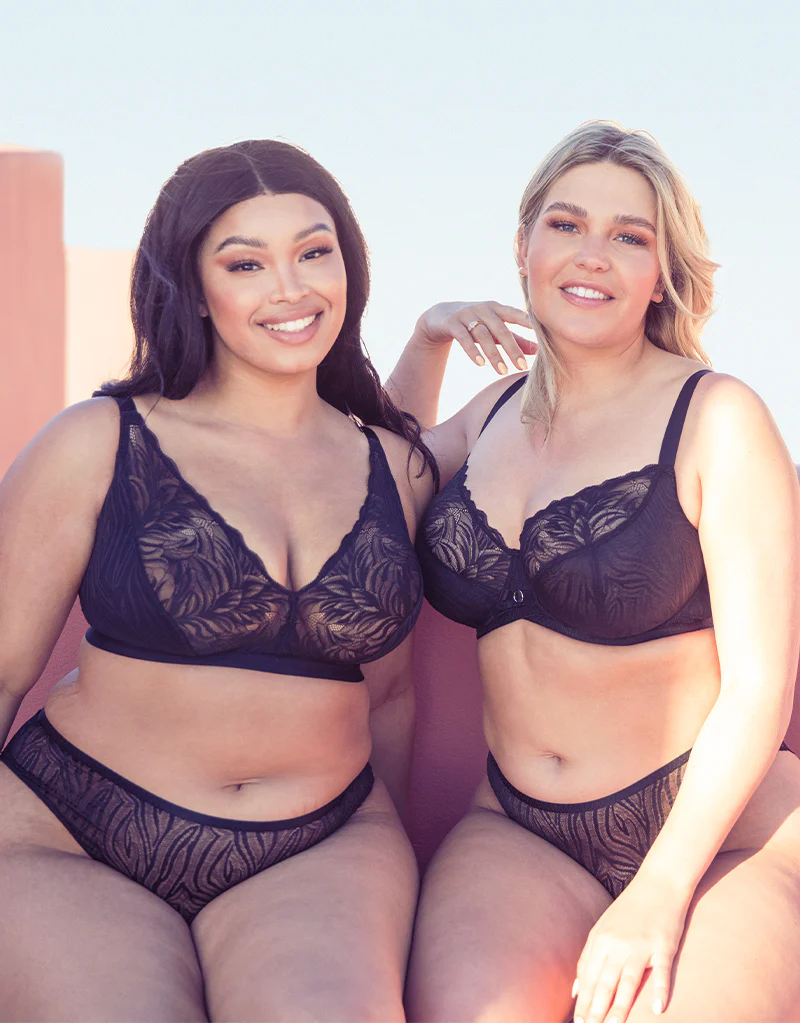 Curvy Kate Lace Daze Non-Wired Bralette Black - Image 8