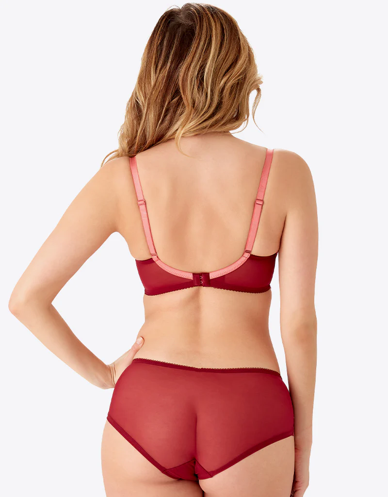 Gossard Superboost Lace Plunge Bra Cranberry/Raspberry - Image 6