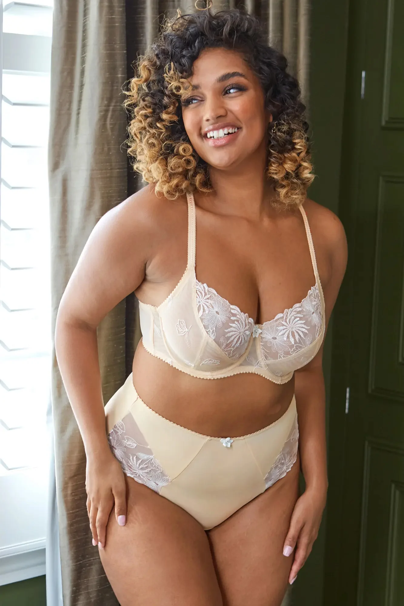 Pour Moi St Tropez Full Cup Bra Oyster - Image 7