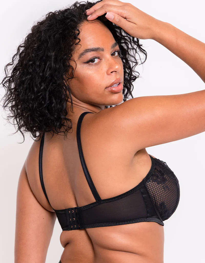 Scantilly Centrepiece Half Cup Bra Black - Image 5