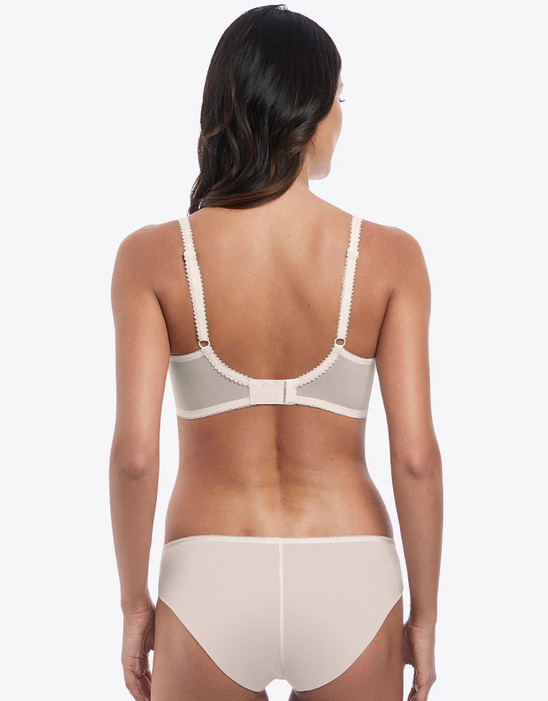 Wacoal Lace Essentiel Fuller Figure Bra Cream/Powder - Image 6