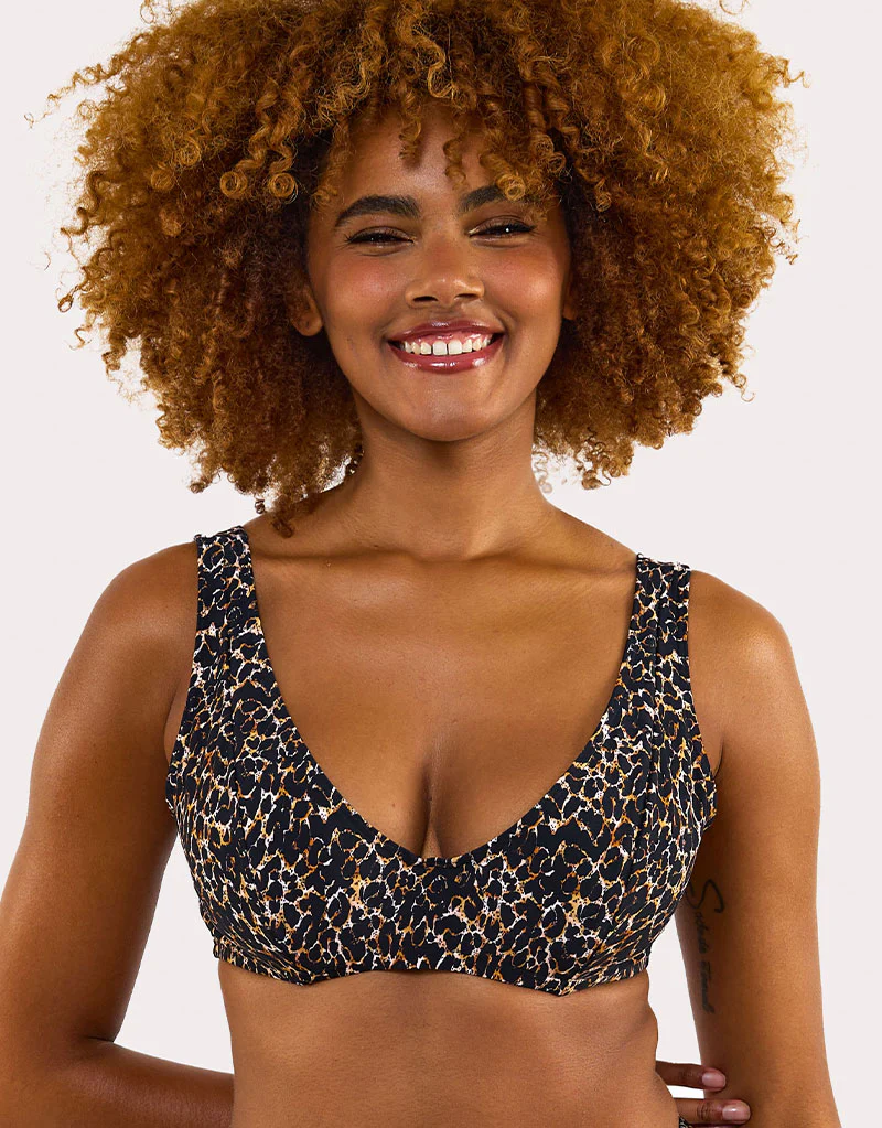Wolf & Whistle Juliet Crop Plunge Bikini Top Leopard Print - Image 3